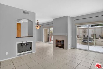 8 Sagunto in Aliso Viejo, CA - Building Photo - Building Photo