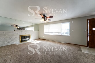 132 Autumn Dr in Butler, PA - Building Photo - Building Photo