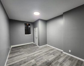 269 Sherman Ave, Unit 1 in Newark, NJ - Foto de edificio - Building Photo