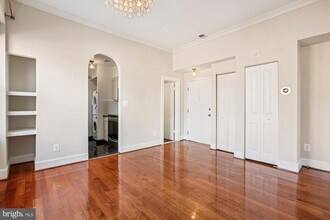 2008 16th St NW in Washington, DC - Building Photo - Building Photo