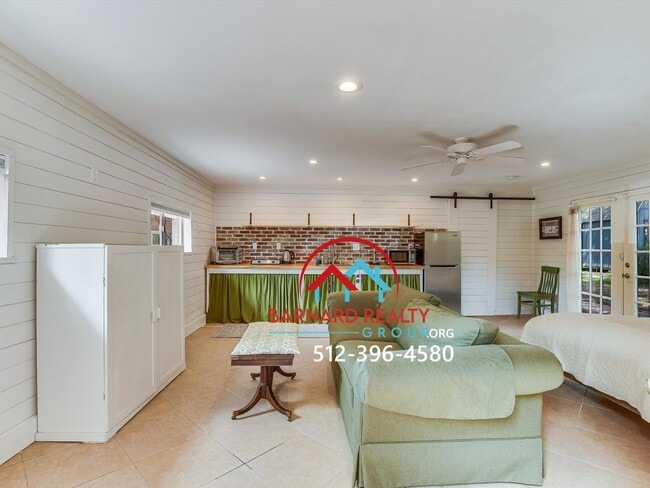 property at 1128 Hopkins St