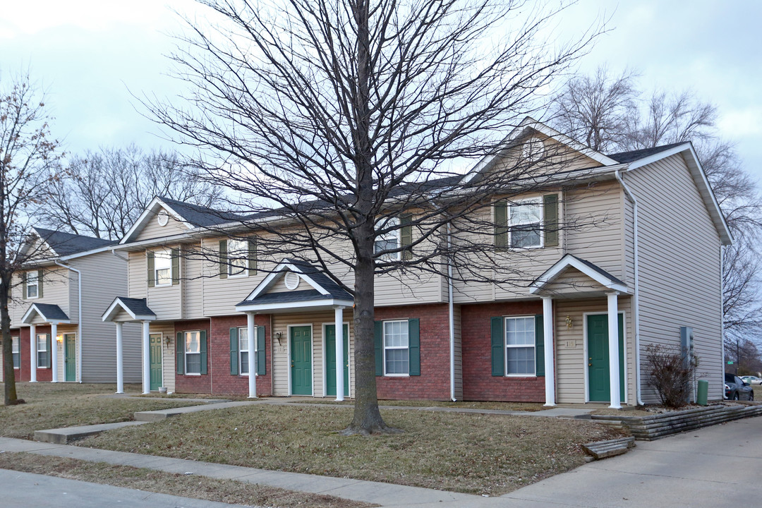 Parkview in Edwardsville, IL - Foto de edificio