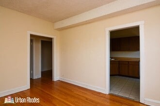 3522 N Racine Ave, Unit A05C in Chicago, IL - Building Photo - Building Photo