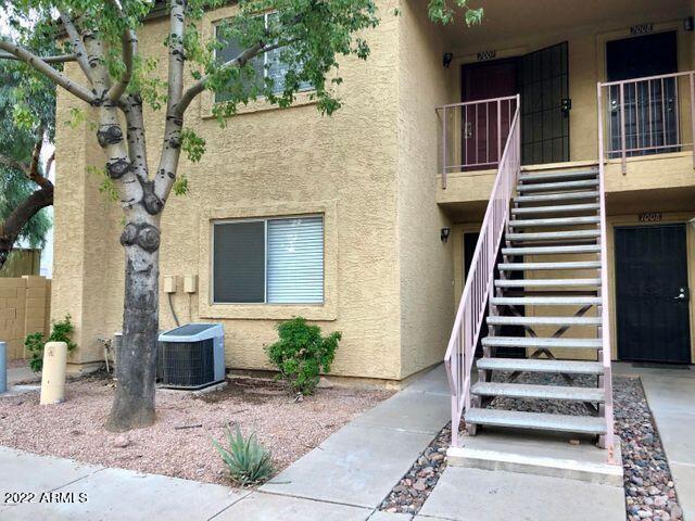 property at 653 W Guadalupe Rd