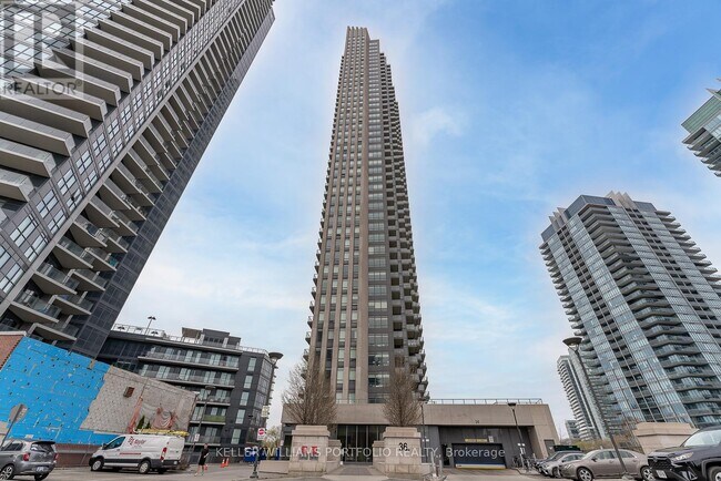 36-2736 Park Lawn Rd