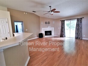 1635 Heather Fields Ct in Orange Park, FL - Building Photo - Building Photo