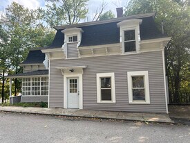 55 Prospect St in Orange, MA - Building Photo