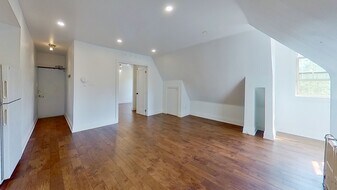 273 St George St in Toronto, ON - Building Photo