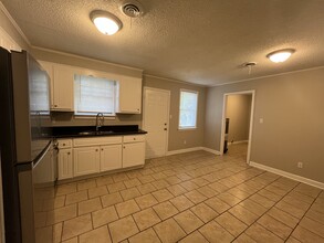 2425 Amsterdam Dr in Augusta, GA - Building Photo - Building Photo