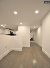 27 Phillips St, Unit 1 in Boston, MA - Foto de edificio - Building Photo