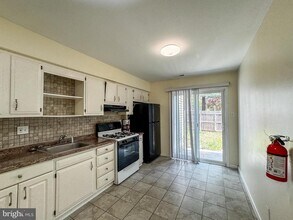 38 Hopewell Ln in Sicklerville, NJ - Building Photo - Building Photo