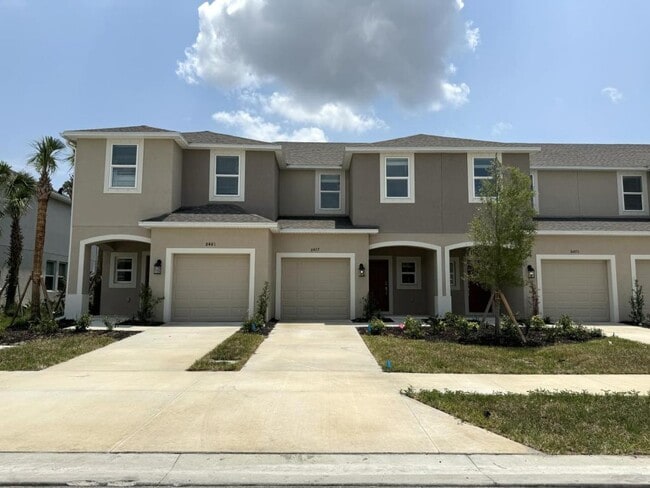 8477 Lunar Skye St in Sarasota, FL - Building Photo - Building Photo