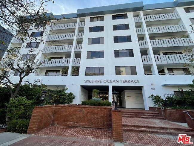 1118 3rd St in Santa Monica, CA - Foto de edificio - Building Photo