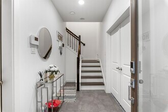 1925 Shearn St in Houston, TX - Building Photo - Building Photo