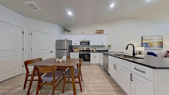 Arabella in Independence, MO - Building Photo - Building Photo