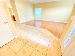 2130 Shadow Creek Dr in Kissimmee, FL - Building Photo - Building Photo