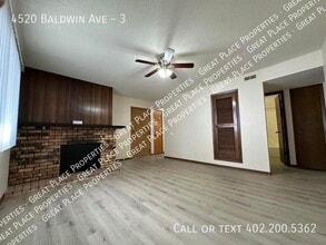 4520 Baldwin Ave in Lincoln, NE - Foto de edificio - Building Photo