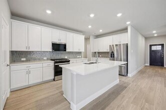 519 Midnight Oak Dr in McKinney, TX - Building Photo - Building Photo