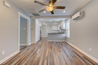 7306 Avenue J in Houston, TX - Building Photo - Building Photo