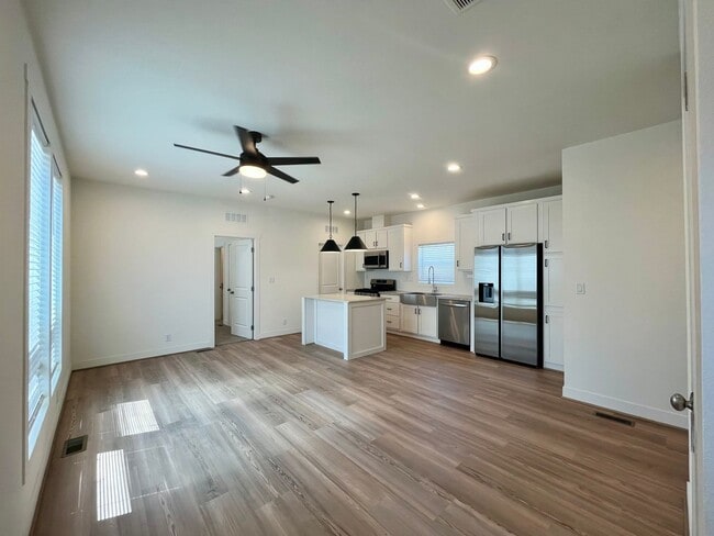 property at 3535-3537 Mount Burnham Ct