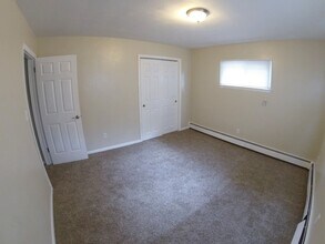 909 Cook Ave in Youngstown, OH - Building Photo - Building Photo