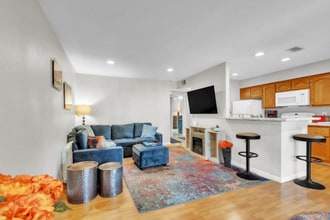 2474 Larkspur Ln in Sacramento, CA - Building Photo - Building Photo