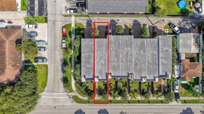 1402 SW 4th Ave in Fort Lauderdale, FL - Building Photo - Building Photo