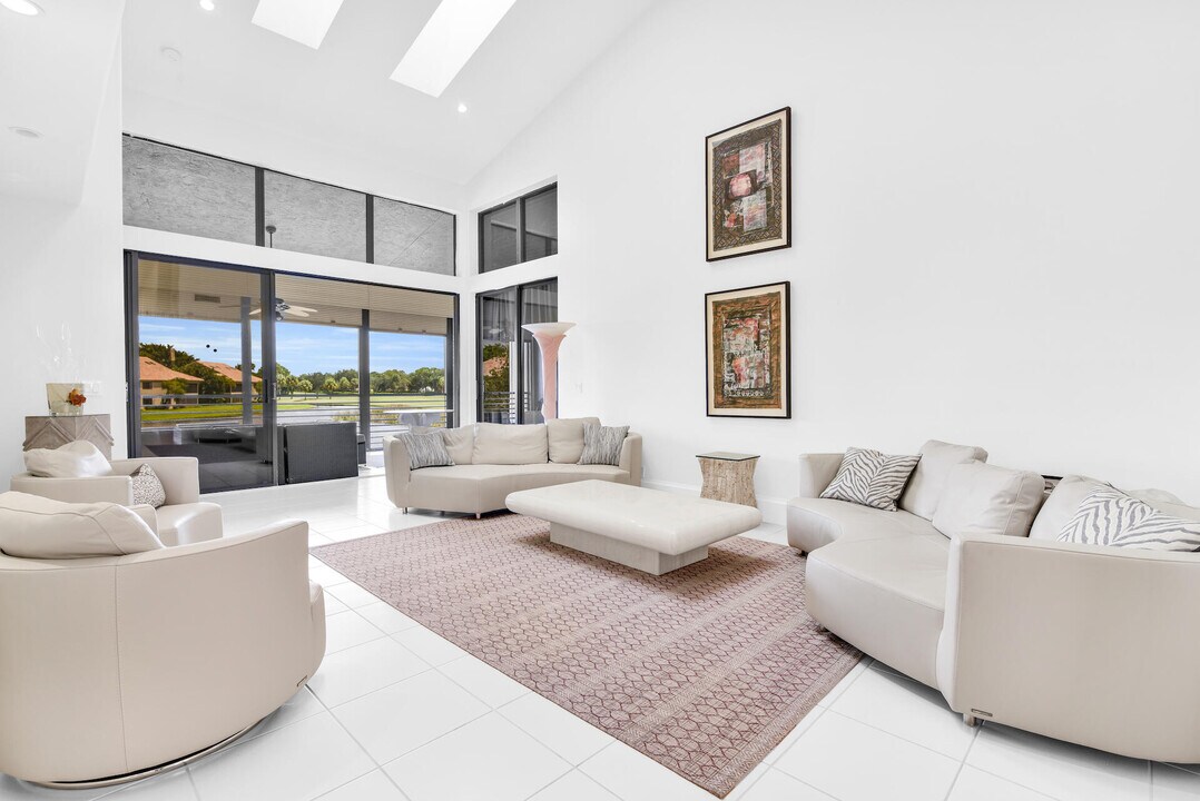 16922 Isle of Palms Dr in Delray Beach, FL - Building Photo