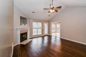 5109 Jon Oak Dr in Arlington, TN - Building Photo - Building Photo