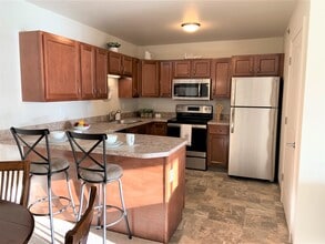 Oak Hill Senior Apartments in Taylor, PA - Building Photo - Building Photo