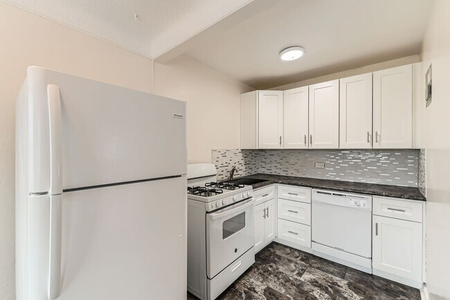 Bo Apartments in Denver, CO - Foto de edificio - Building Photo