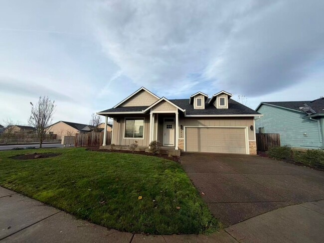 3217 Gwen Ct SE in Albany, OR - Building Photo - Building Photo