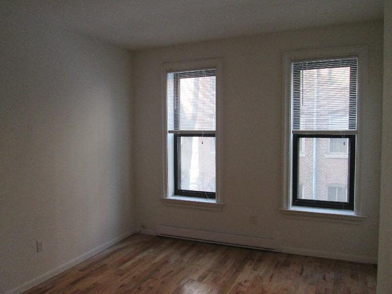 23 Cortes St in Boston, MA - Building Photo