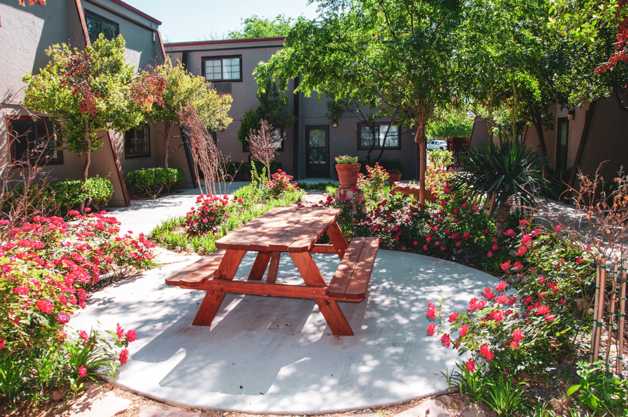 Bear Creek Apartments in Lubbock, TX - Building Photo