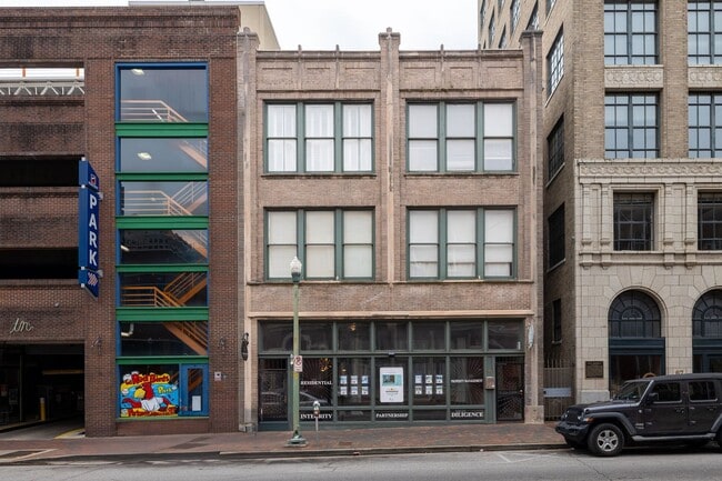 property at 71 Union Ave