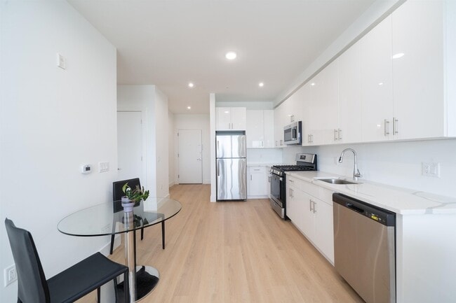 3309 Liberty Ave in North Bergen, NJ - Building Photo - Building Photo