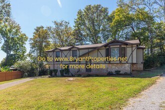 905 Lenora Ct in Nashville, TN - Building Photo - Building Photo