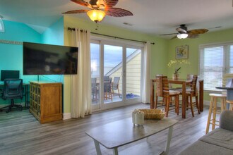 4314 S Ocean Blvd-Unit -ID1247077P in North Myrtle Beach, SC - Foto de edificio - Building Photo