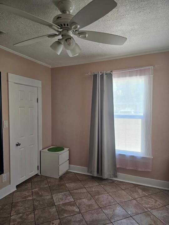 1321 N Durant St in Santa Ana, CA - Building Photo