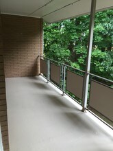 Highland Apartments in Vernon Rockville, CT - Foto de edificio - Building Photo