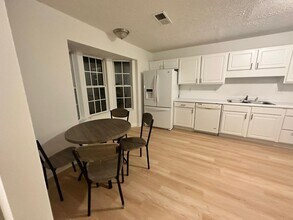 1181 Vintage Pointe Dr in Lawrenceville, GA - Building Photo - Building Photo