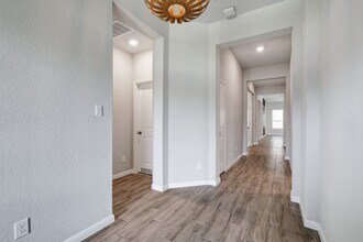 32144 Cardamom Wy in Bulverde, TX - Building Photo - Building Photo