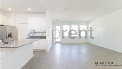 2898 Armstrong Ave in Clermont, FL - Building Photo - Building Photo