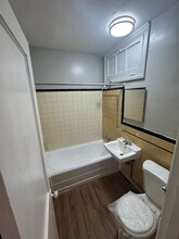 1239 Queen St NE in Washington, DC - Building Photo - Building Photo