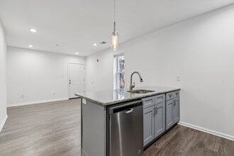 2227 E Cumberland St in Philadelphia, PA - Building Photo - Building Photo