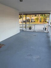 15204 Monet Dr in Tampa, FL - Building Photo - Building Photo