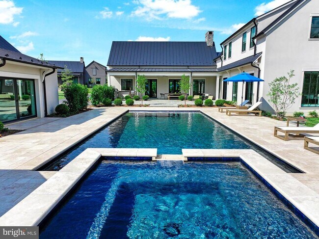 601 Martingale Rdg Dr in Middleburg, VA - Building Photo - Building Photo