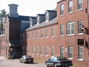 Bellamy Mill Apartments in Dover, NH - Foto de edificio - Building Photo