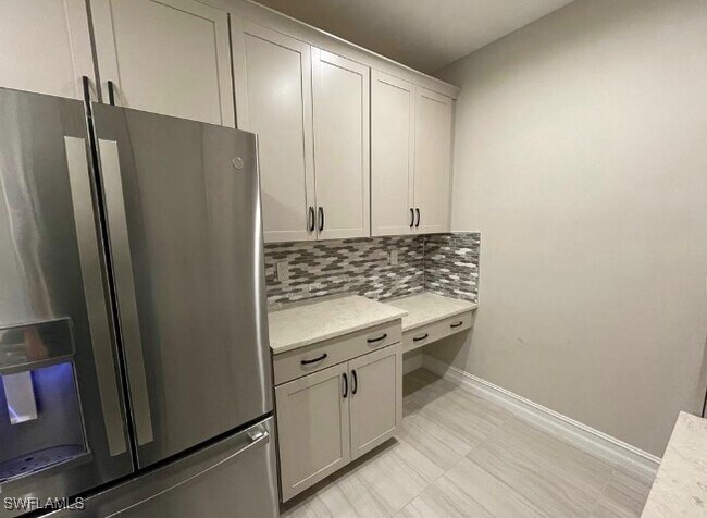 7324 Rockefeller Dr in Naples, FL - Building Photo - Building Photo