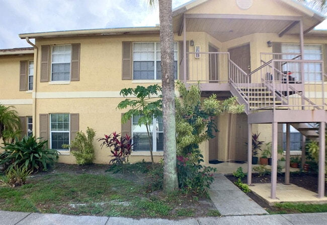 property at 3651 N Goldenrod Rd